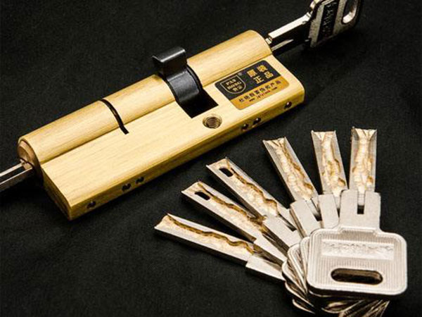 安多24小时上门开锁公司