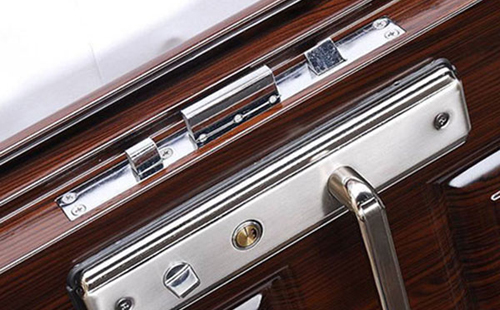 安多24小时上门开锁公司